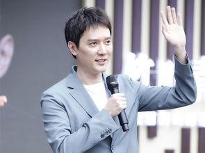 爆料者冯绍峰最新,揭秘娱乐圈不为人知的幕后真相